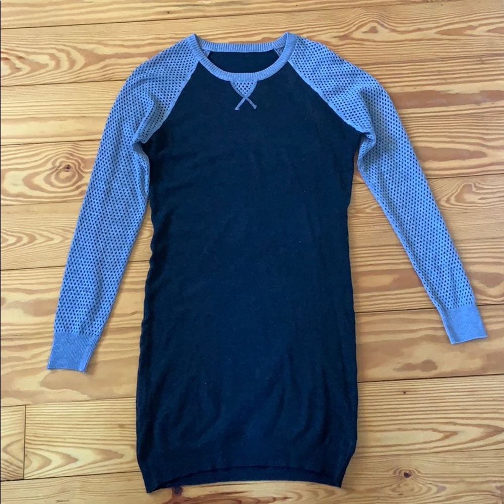 3/$15 Sweater dress